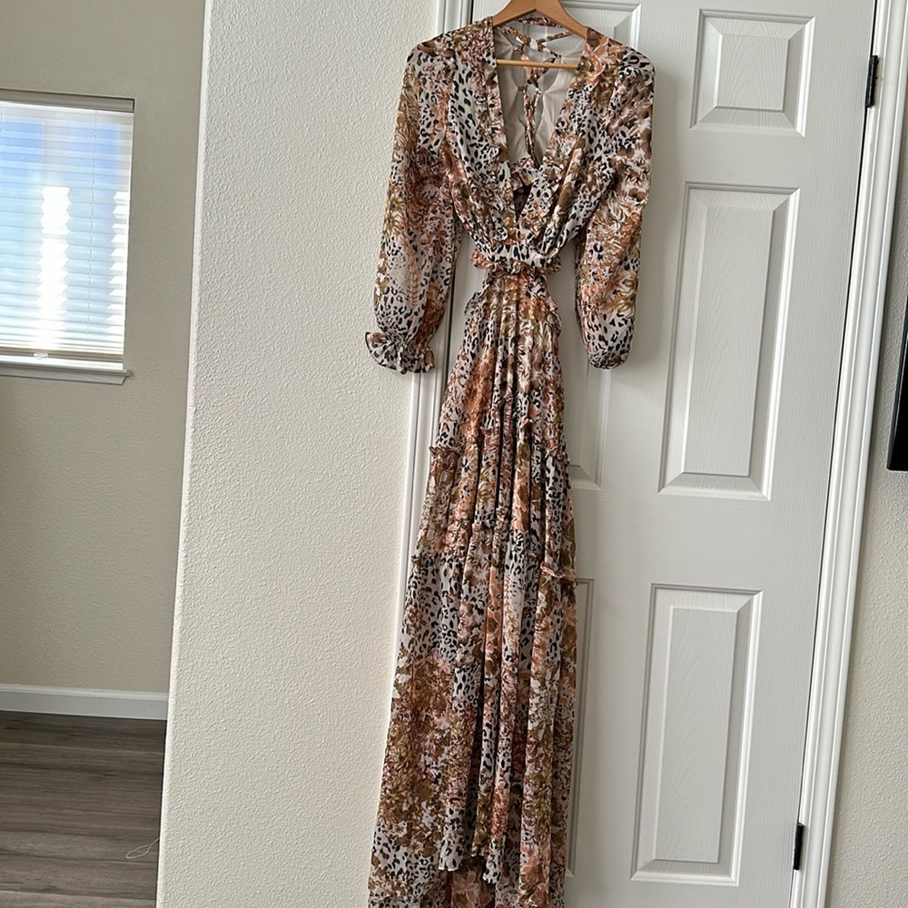 Cut Out Maxi Dress